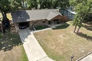 1905 Alcoa Ave, Rockdale, TX 76567 - Photo 2