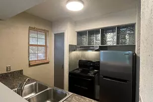 516 S Park Dr, Austin, TX 78704 - Photo 2