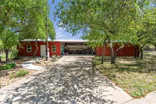 200 Little River Rd, Liberty Hill, TX 78642 - Photo 38