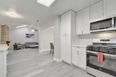 2700 Kerrybrook Lane, Austin, TX 78757 - Photo 6