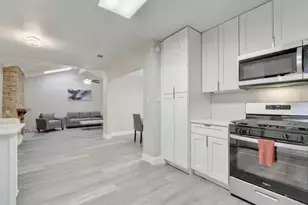 2700 Kerrybrook Ln, Austin, TX 78757 - Photo 6