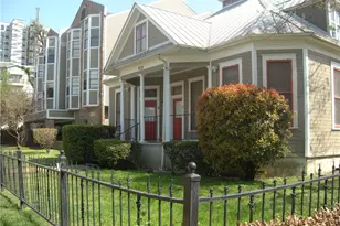 915 W 23rd St, Austin, TX 78705 - Photo 1