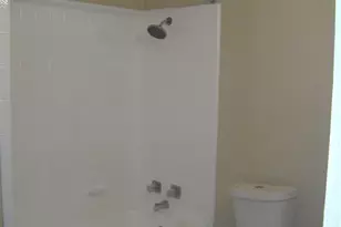 915 W 23rd St, Austin, TX 78705 - Photo 16