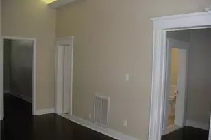 915 W 23rd St, Austin, TX 78705 - Photo 4