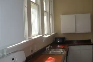 915 W 23rd St, Austin, TX 78705 - Photo 8