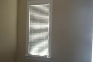 915 W 23rd St, Austin, TX 78705 - Photo 20