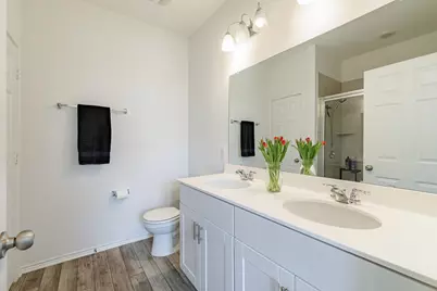 1620 Holly Lake Drive, Leander, TX 78641 - Photo 16