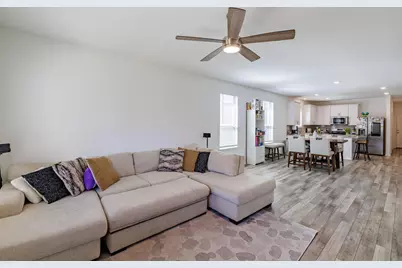 1620 Holly Lake Drive, Leander, TX 78641 - Photo 12