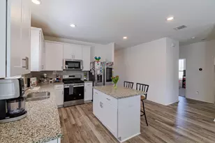 1620 Holly Lk Dr, Leander, TX 78641 - Photo 6