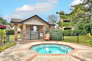 1601 Faro Dr, Austin, TX 78741 - Photo 32
