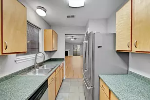 1601 Faro Dr, Austin, TX 78741 - Photo 12