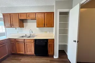 9208 Texas Oaks Dr, Austin, TX 78748 - Photo 16