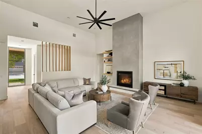 2502 Greenlawn Parkway, Austin, TX 78757 - Photo 4
