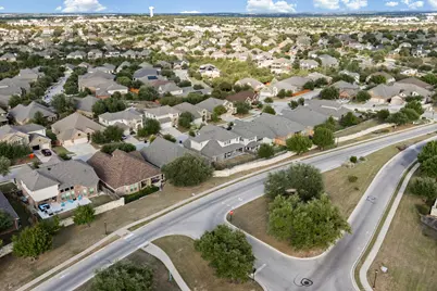 2216 Lookout Knoll Drive, Leander, TX 78641 - Photo 36