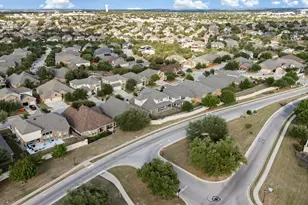 2216 Lookout Knoll Dr, Leander, TX 78641 - Photo 36