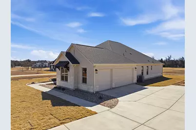 145 Twin Creekview Lane, Georgetown, TX 78626 - Photo 10