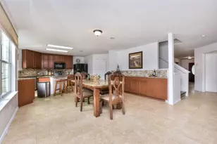 19921 San Chisolm Dr, Round Rock, TX 78664 - Photo 12