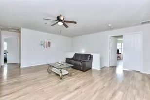 19921 San Chisolm Dr, Round Rock, TX 78664 - Photo 20