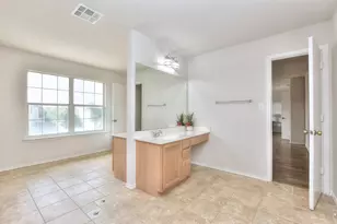 19921 San Chisolm Dr, Round Rock, TX 78664 - Photo 26