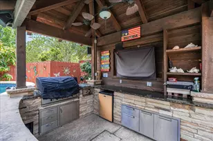 1901 Meandering Meadows Dr, Pflugerville, TX 78660 - Photo 4