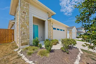 132 Scarborough Wy, San Marcos, TX 78666 - Photo 2