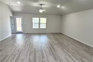 300 Bright Star Ln, Georgetown, TX 78628 - Photo 6