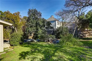 6 Sugar Creek Dr, West Lake Hills, TX 78746 - Photo 34