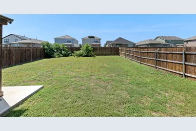 116 Hares Foot Cove, Georgetown, TX 78626 - Photo 32
