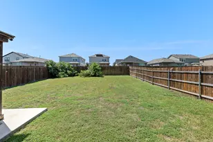 116 Hares Foot Cove, Georgetown, TX 78626 - Photo 32