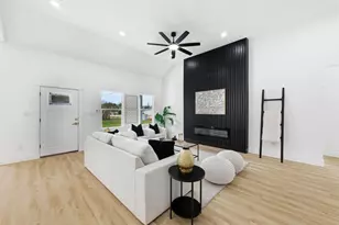 103 Kawainui Ln, Bastrop, TX 78602 - Photo 8