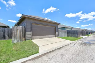 108 Timber Brook Dr, Hutto, TX 78634 - Photo 4