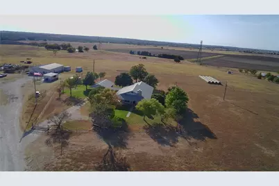 1351 Cr 320, Granger, TX 76530 - Photo 6