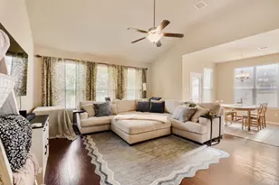 581 Middle Creek, Buda, TX 78610 - Photo 6