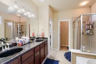 581 Middle Creek, Buda, TX 78610 - Photo 16