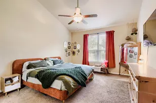 581 Middle Creek, Buda, TX 78610 - Photo 14