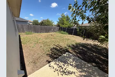 364 Leonardo Drive, Kyle, TX 78640 - Photo 16