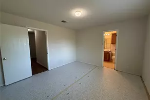 364 Leonardo Dr, Kyle, TX 78640 - Photo 12