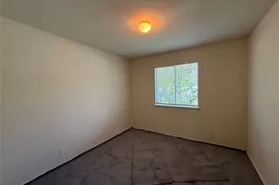 364 Leonardo Dr, Kyle, TX 78640 - Photo 10