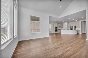 121 High Plains Dr, Georgetown, TX 78628 - Photo 14