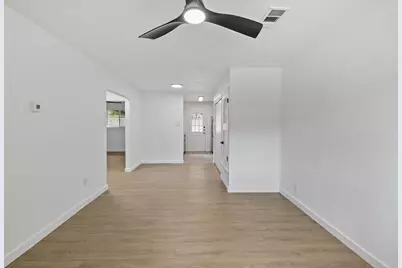 [Address not provided], Austin, TX 78745 - Photo 10