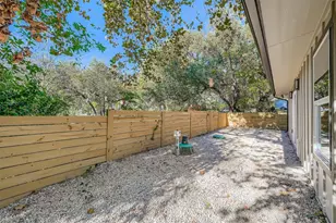 10710 Crestview Dr, Jonestown, TX 78645 - Photo 32