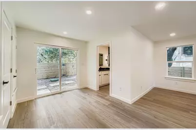 10710 Crestview Drive, Jonestown, TX 78645 - Photo 16