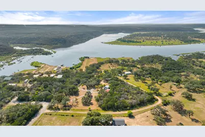111 Swift Water Road, Marble Falls, TX 78654 - Photo 4