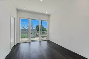 4004 Banister Ln, Austin, TX 78704 - Photo 10