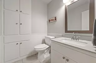 2712 Thrushwood Dr, Austin, TX 78757 - Photo 12