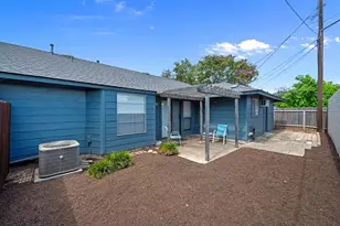 2712 Thrushwood Dr, Austin, TX 78757 - Photo 16