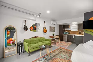 1406 Summit St, Austin, TX 78741 - Photo 20