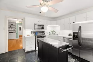 1406 Summit St, Austin, TX 78741 - Photo 16