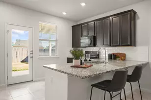 152 Mountain Valley St, Georgetown, TX 78628 - Photo 8