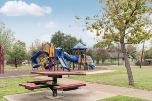 1508 S Walnut St, Georgetown, TX 78626 - Photo 24